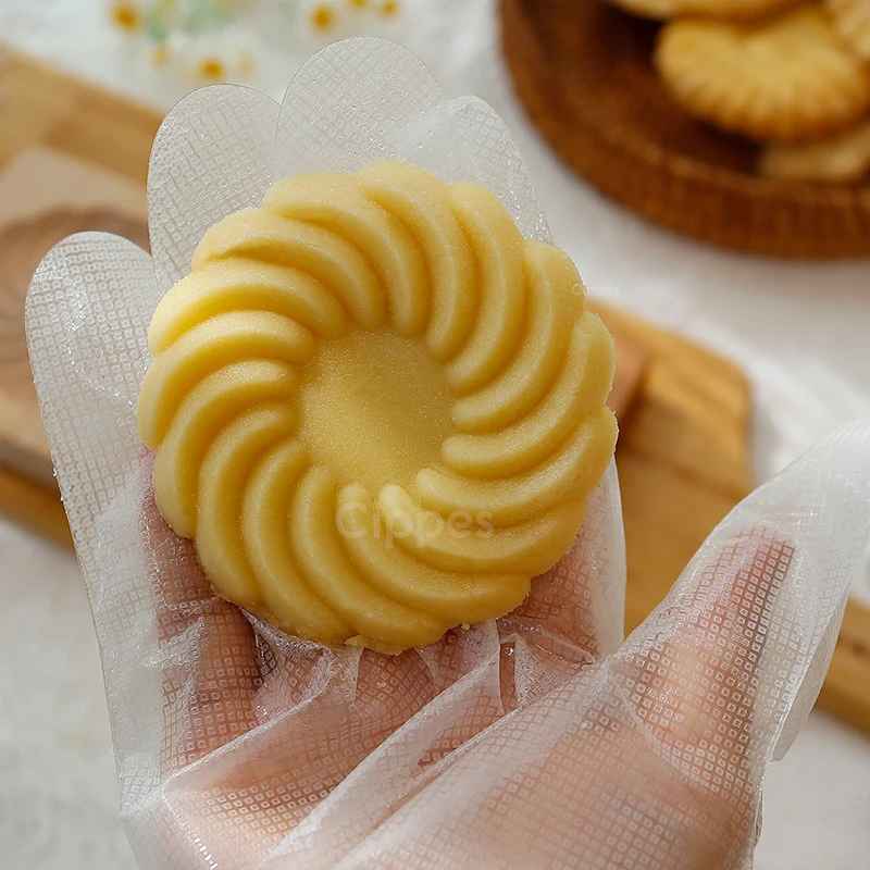 biscuit rond fait avec emporte piece