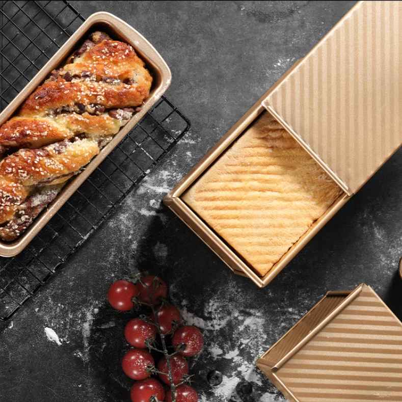 brioche au raisin avec moule  à brioche