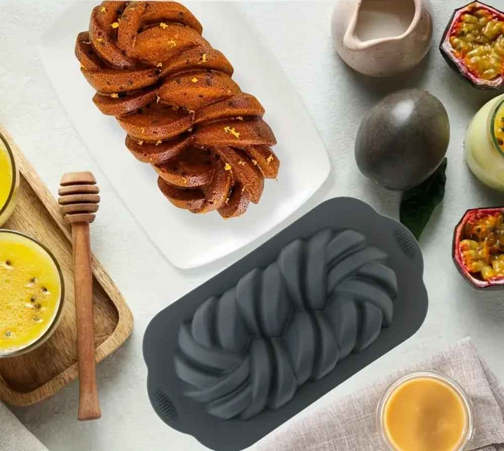 gâteau parfait prépare dans moule a gateau silicone