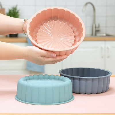 moule a gateau avec différentes couleurs