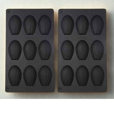moule a madeleine ensemble deux noir