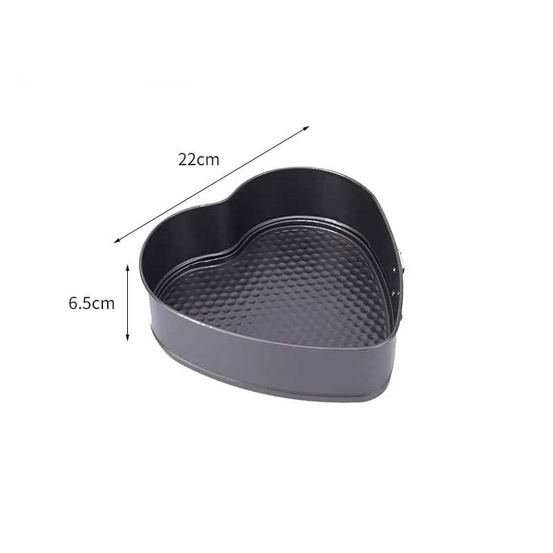 moule a manqué forme de cœur vingt deux cm