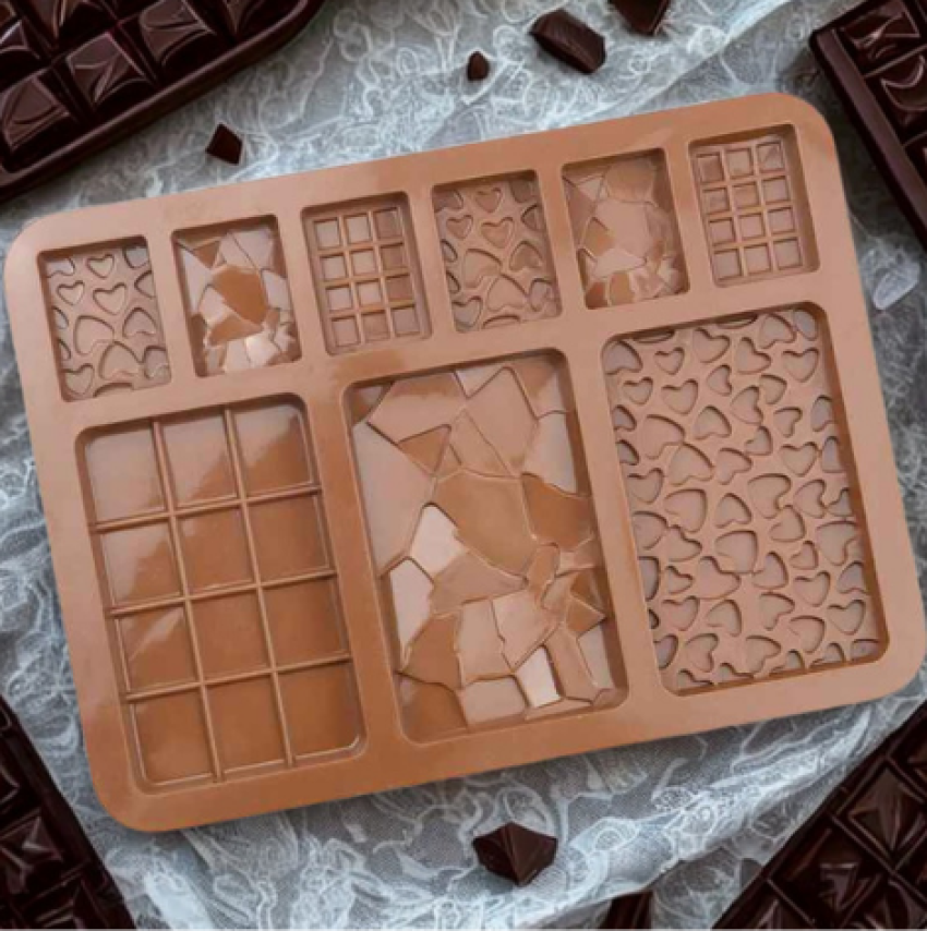moule tablette chocolat sur table