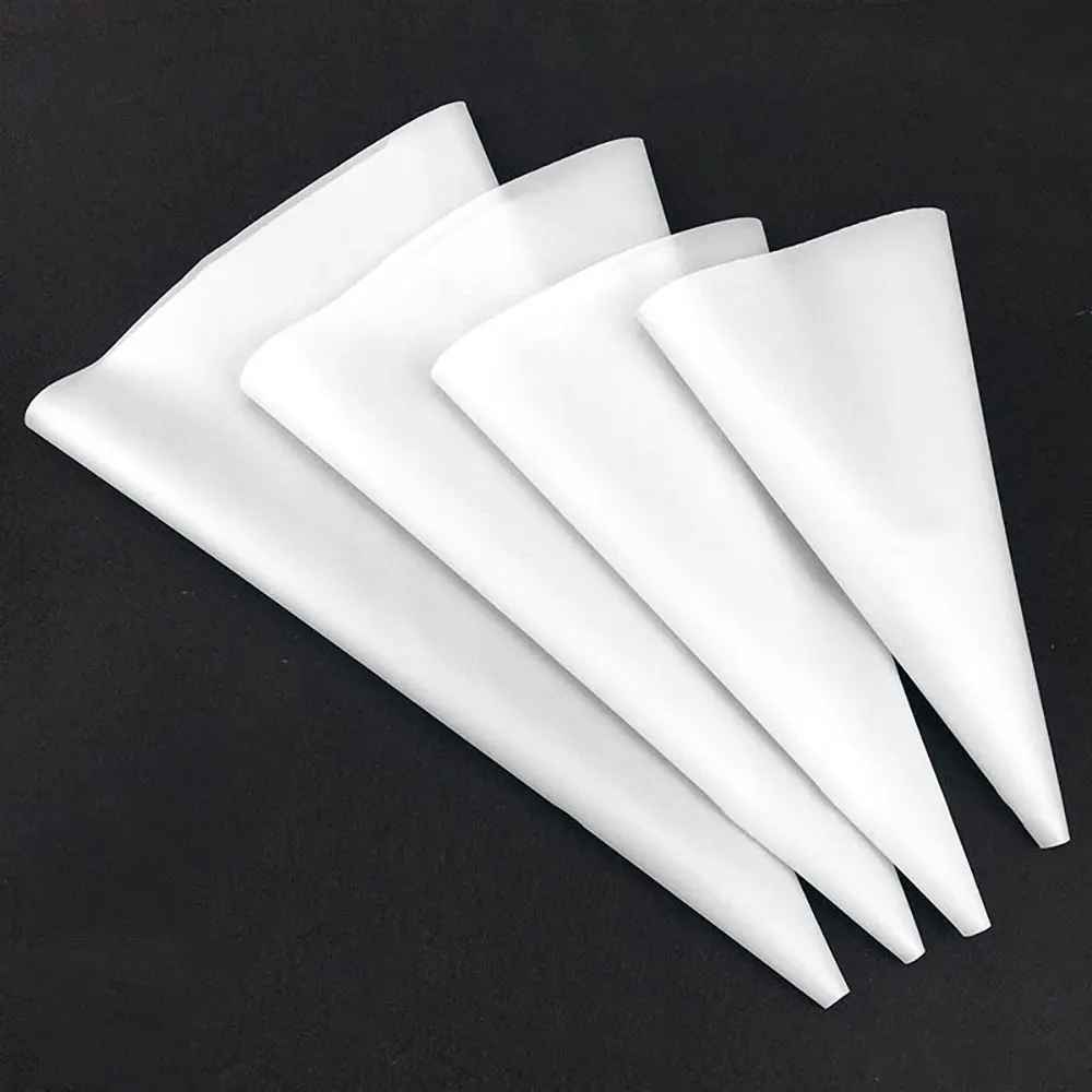 poche à douille blanc