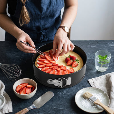 préparation tarte au fraise dans moule a manqué