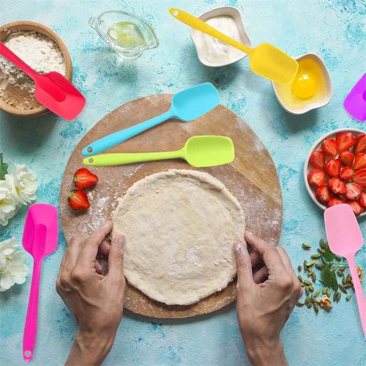 spatule indispensable pour cuisine