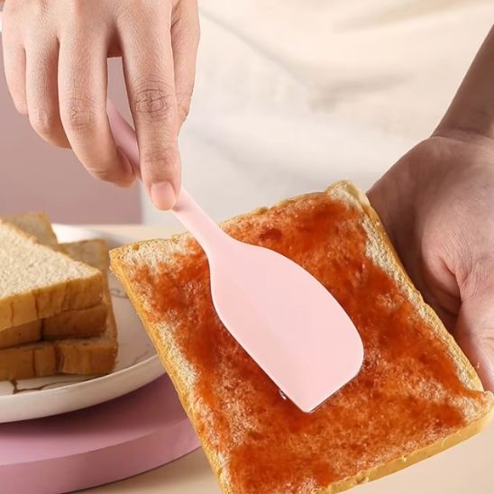 tartiner avec spatule maryse